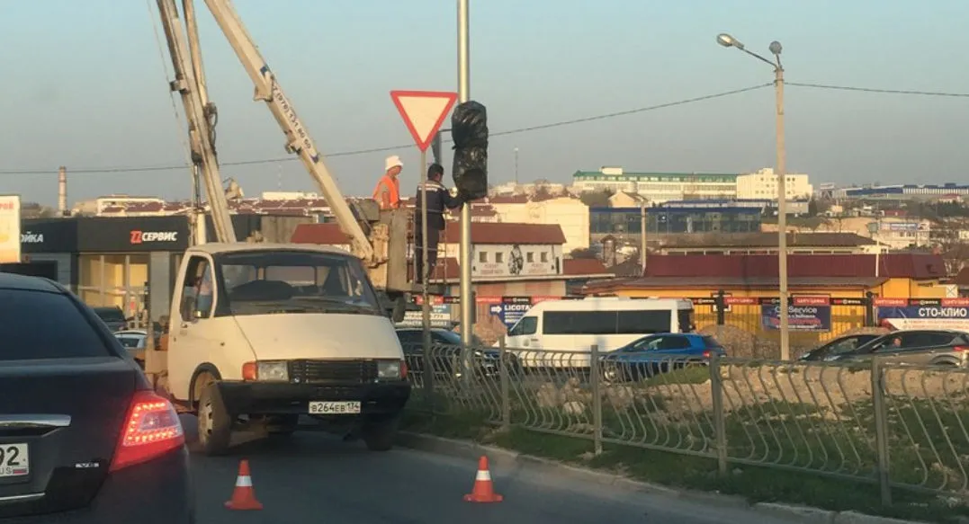 В Севастополе установили светофор журналистов
