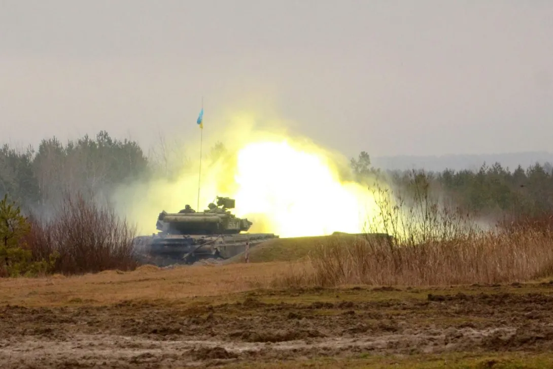 Силовики обстреляли окраины Горловки из танков, заявили в ДНР