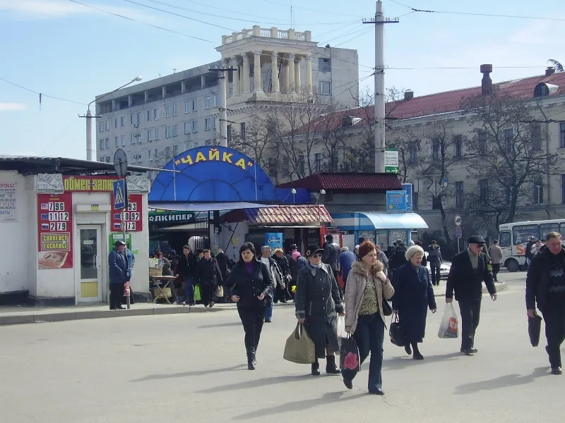 В Севастополе накаляется ситуация вокруг рынка «Чайка»