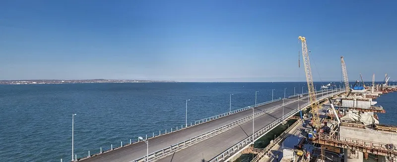 На голландские фирмы давят, подозревая их участие в строительстве Крымского моста