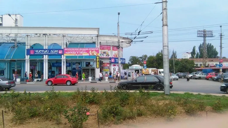 В центре Севастополя закрыли три пешеходных перехода