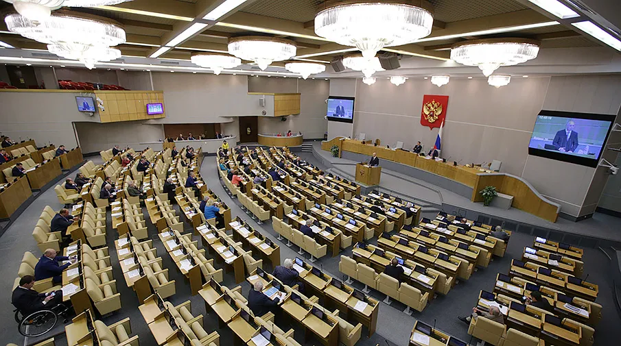 Госдума приняла закон о зачислении штрафов за нарушение ПДД в дорожные фонды регионов