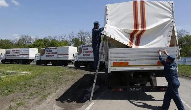 МЧС направило в Донбасс 77-ю колонну гумпомощи