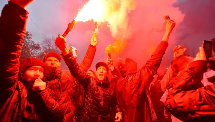Фанаты "Ливерпуля" подверглись нападению в Киеве