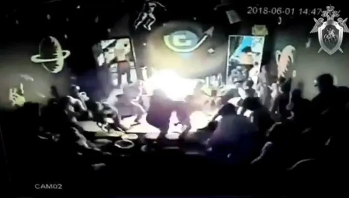 Момент взрыва во время детского праздника в иркутском ТЦ попал на видео