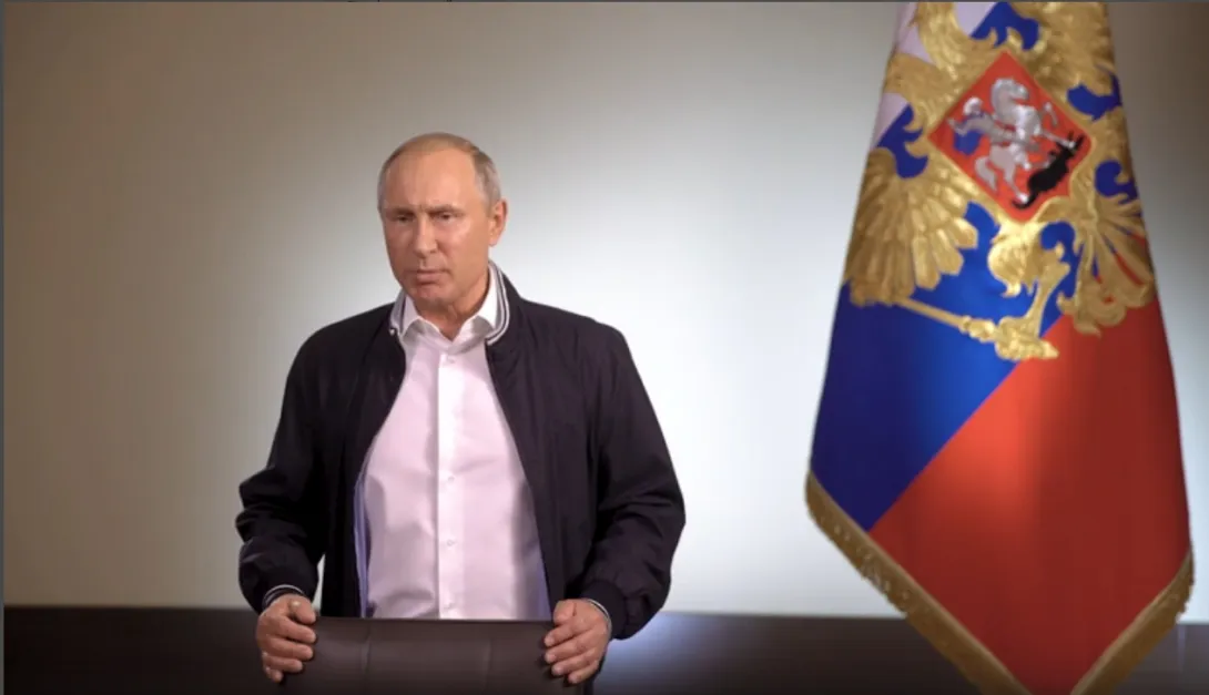 Путин поздравил выпускников российских школ