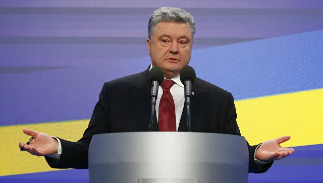 Порошенко пообещал поднять флаг Украины над городами Донбасса‍