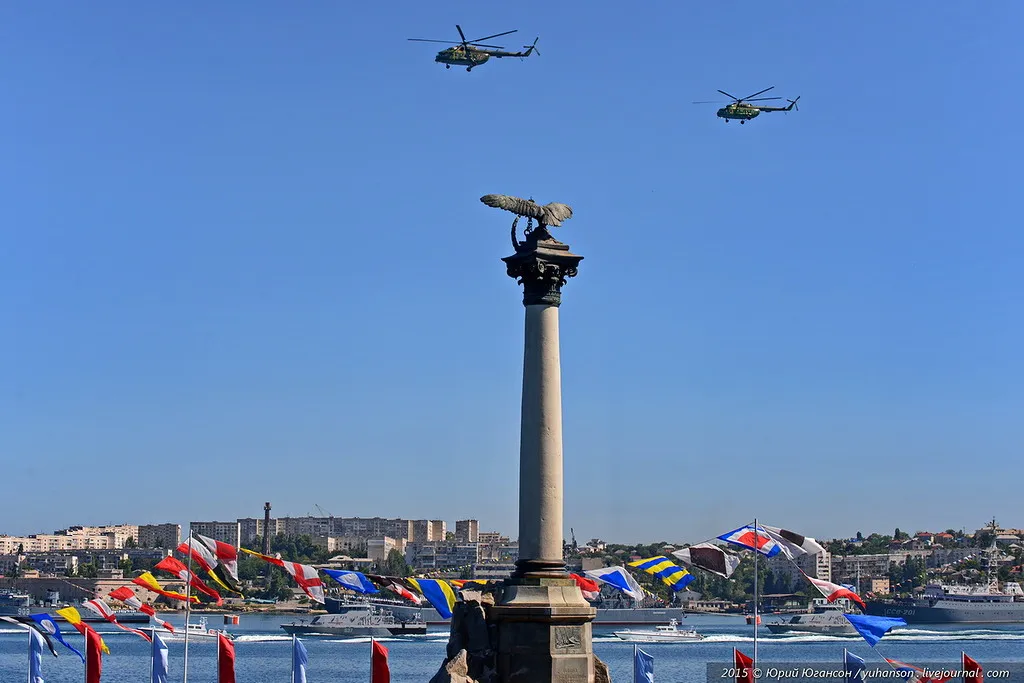 Что произойдет в небе над Севастопольской бухтой в День ВМФ