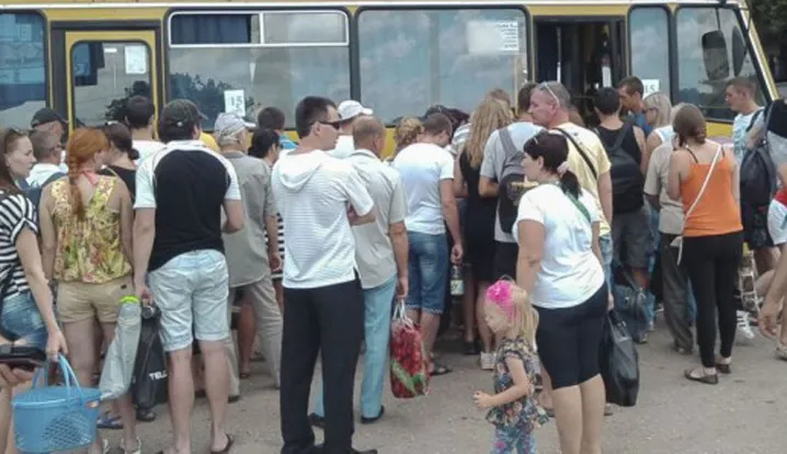 Транспортный коллапс в Балаклавском районе Севастополя вызван сменой перевозчика