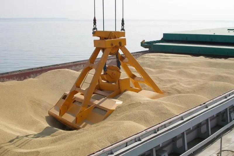Минсельхоз просит приостановить вывоз зерна из Крыма