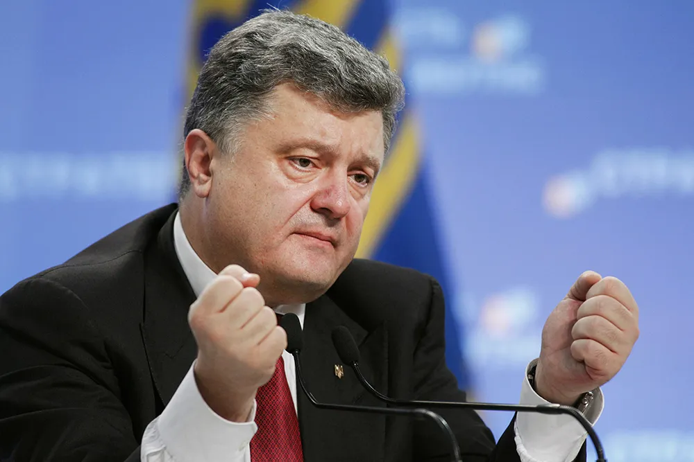 Эксперт о желании Порошенко судиться из-за Донбасса: "Ждите иск о 300-летней оккупации Украины" 