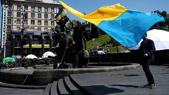 Эксперт рассказал, почему киевские власти теряют доверие жителей Донбасса
