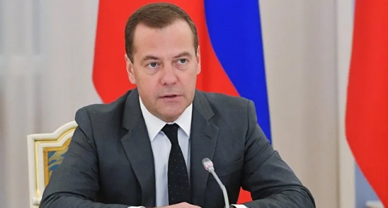 Медведев поручил Овсянникову принять исчерпывающие меры для выполнения ФЦП