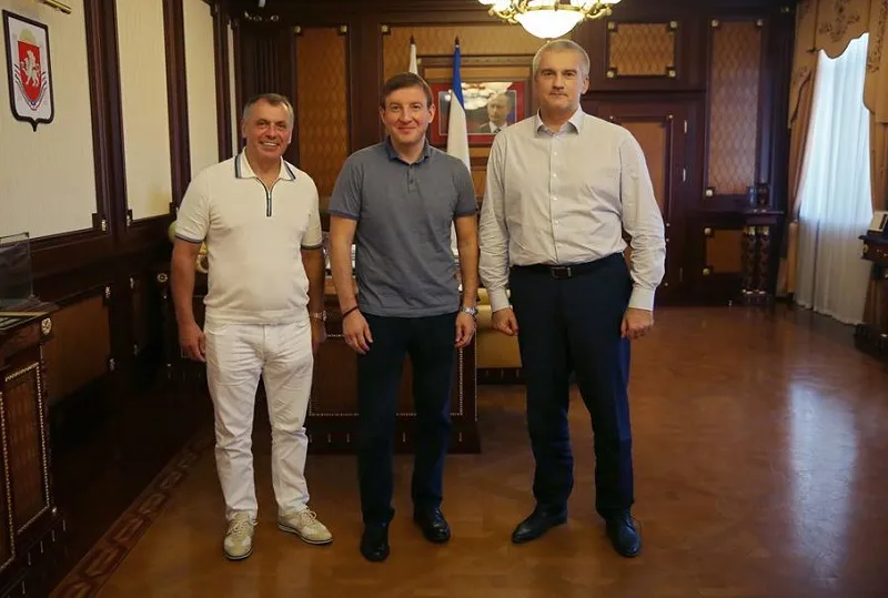 Андрей Турчак и Сергей Аксёнов обсудили будущее Крыма