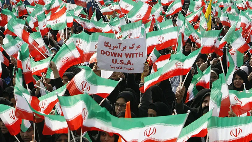 «Это болезнь»: глава МИД Ирана обвинил США в зависимости от санкций