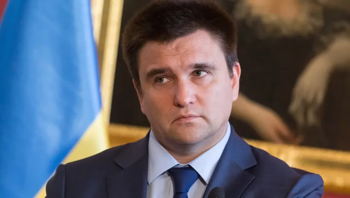 Климкин в компании украинских послов отправился в Донбасс