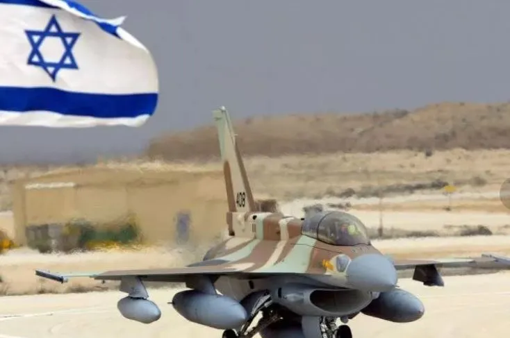 Израильские ВВС атаковали военный аэродром в Дамаске 