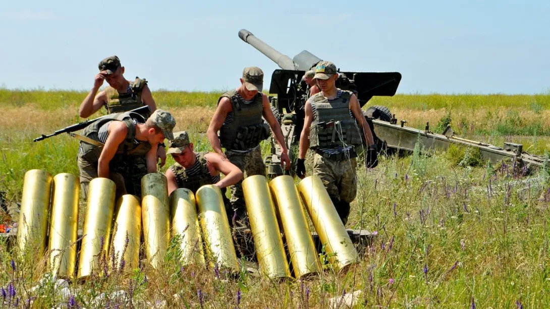 ВСУ готовят провокации в ЛНР, Киев списывает небоевые потери 