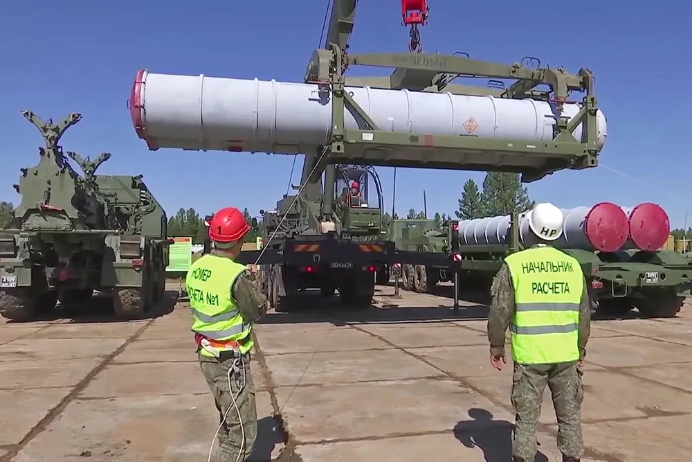Уникальные ракеты-невидимки применили на учениях "Восток-2018" 