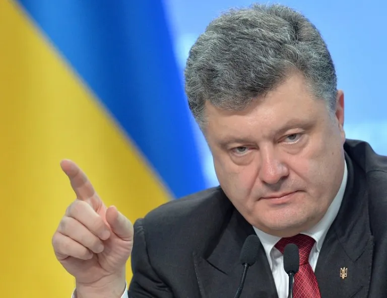 Порошенко пообещал поднять в ООН вопрос о миротворческой миссии во всем Донбассе