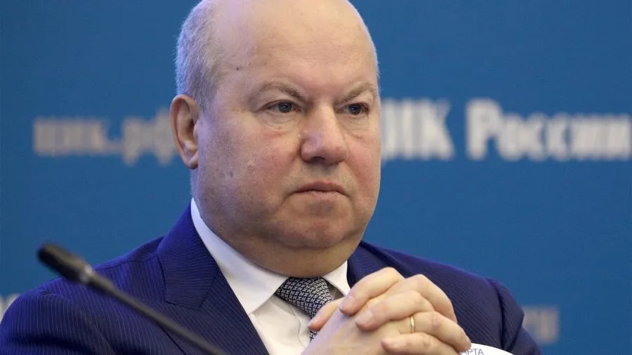 Путин освободил Лихачева от должности члена ЦИК