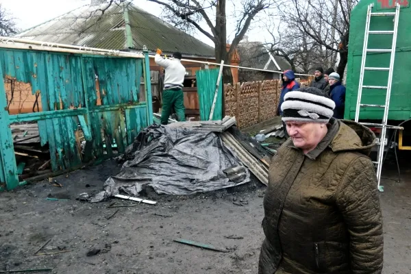 В Макеевке 75 человек обратились к врачам из-за отравления, заявили в ДНР