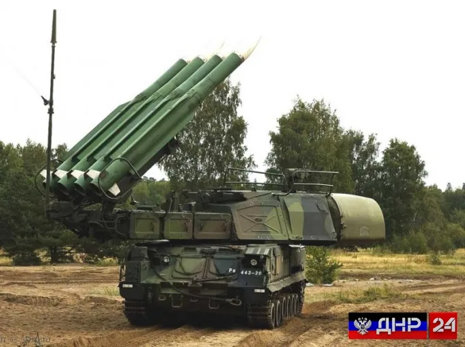 Украинские боевики подтянули к линии фронта ЗРК «БУК»
