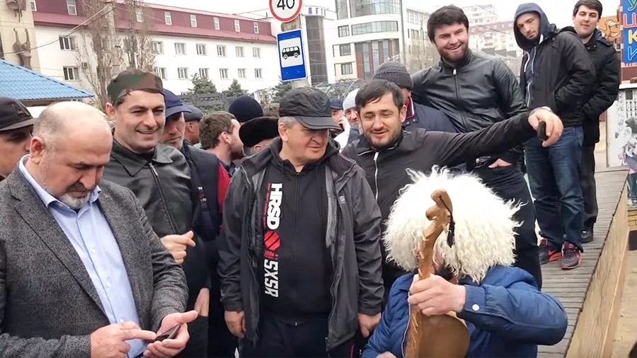В Дагестане празднуют победу Нурмагомедова над Макгрегором