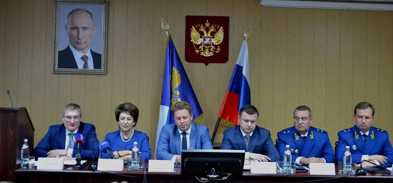 Руководству Севастополя представлен новый прокурор города