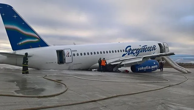 В Якутии четыре человека пострадали в ЧП с самолетом