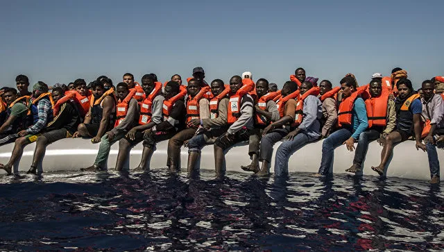 В Средиземном море задержали украинскую яхту с нелегальными мигрантами