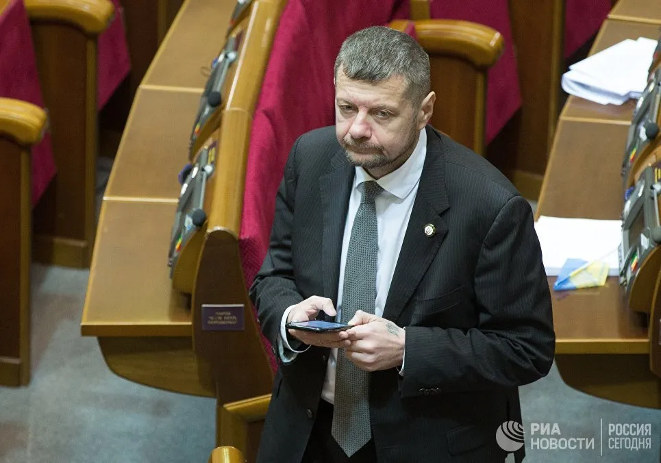 Украинский депутат пригрозил журналисту Грэму Филипсу расправой