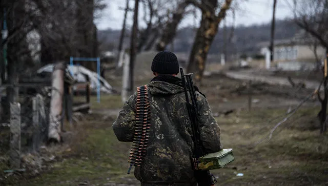 Запад пытается втянуть Россию в конфликт в Донбассе, заявили в ЛНР