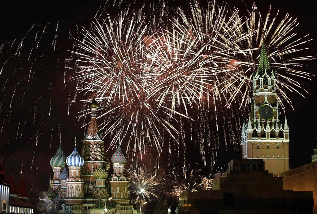 Названы самые популярные праздники у россиян