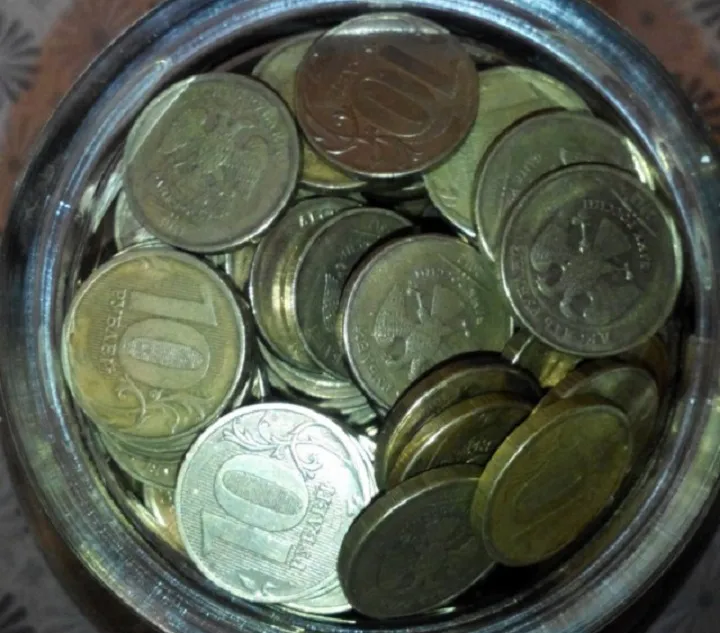 В Крыму по горячим следам поймали вора с банкой монет