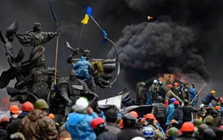 Только Крыму повезло: пять лет назад майдан съел Украину