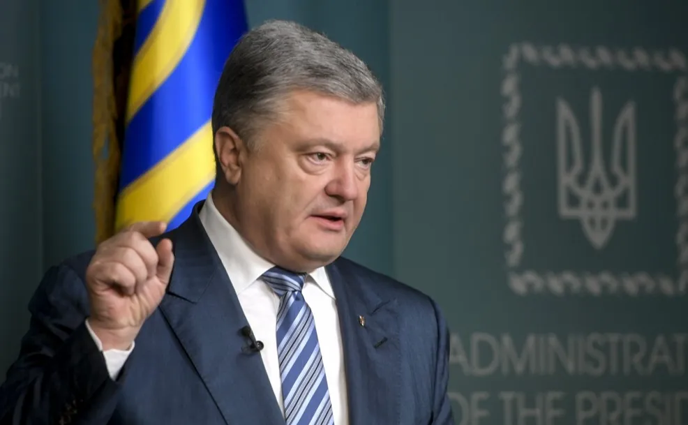 Порошенко зовет немцев воевать из-за Крыма