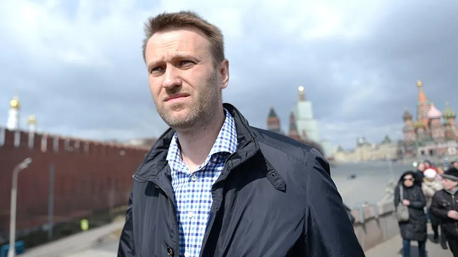 В Кремле отказались комментировать иск Золотова к Навальному