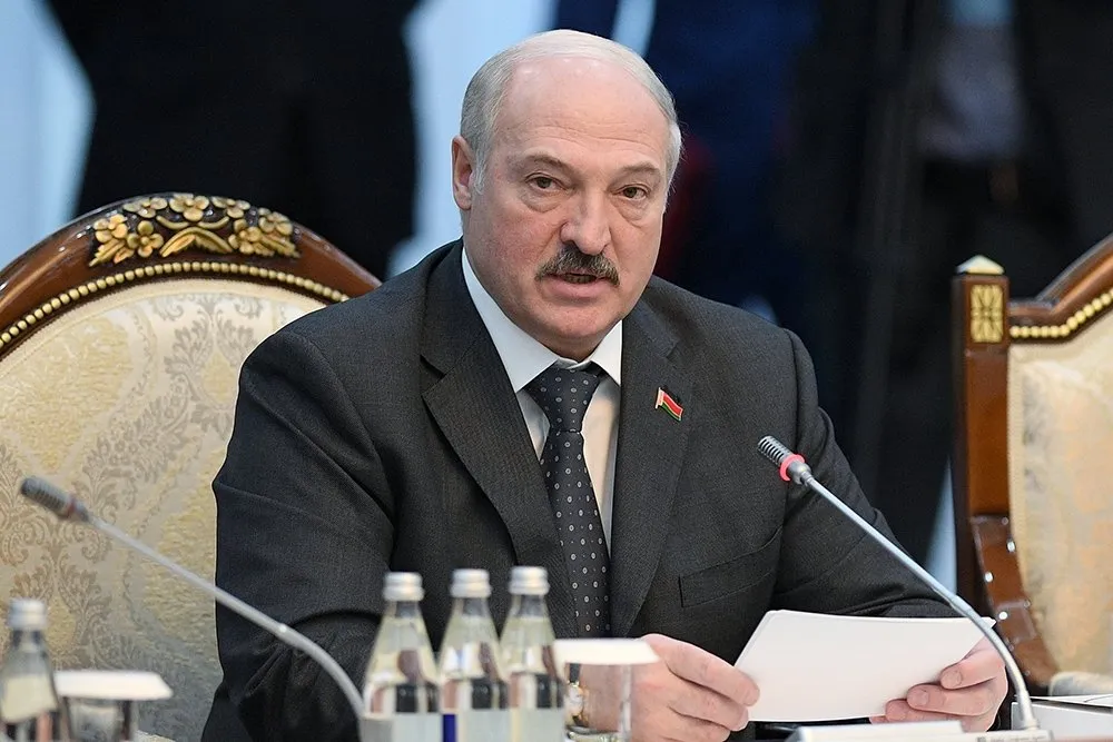 Лукашенко заявил, что не ставит вопрос платы за российские базы в Белоруссии