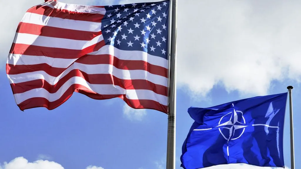 Помощник военного атташе США провел закрытое совещание с комбригами ВСУ в Мариуполе