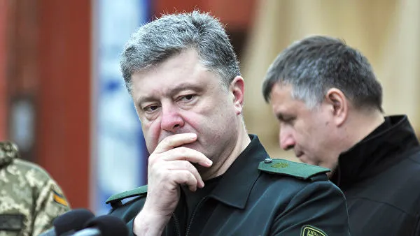 Песков считает, что Порошенко продолжит обострять отношения с Россией
