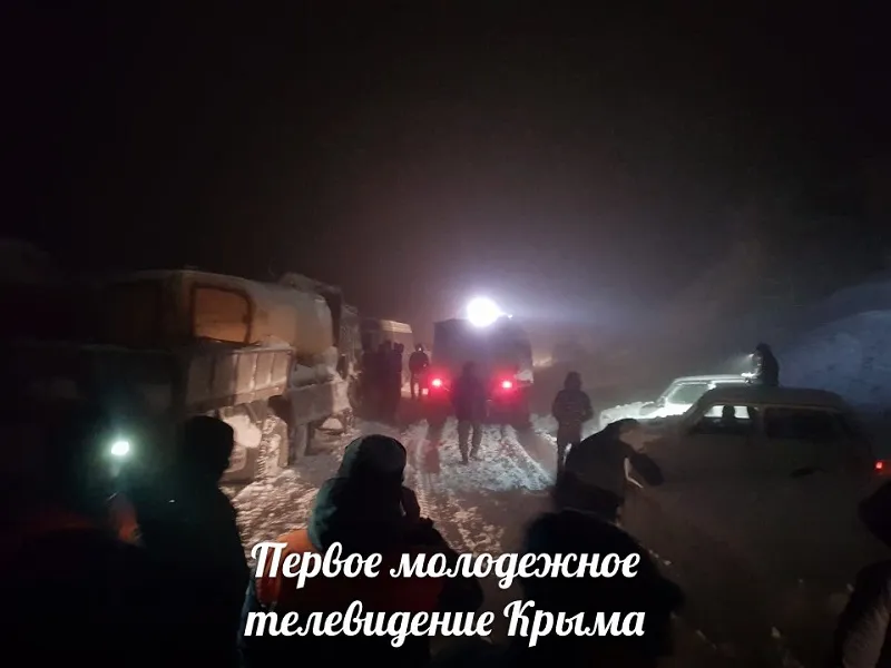 Спасатели рассказали о помощи застрявшим на Ай-Петри