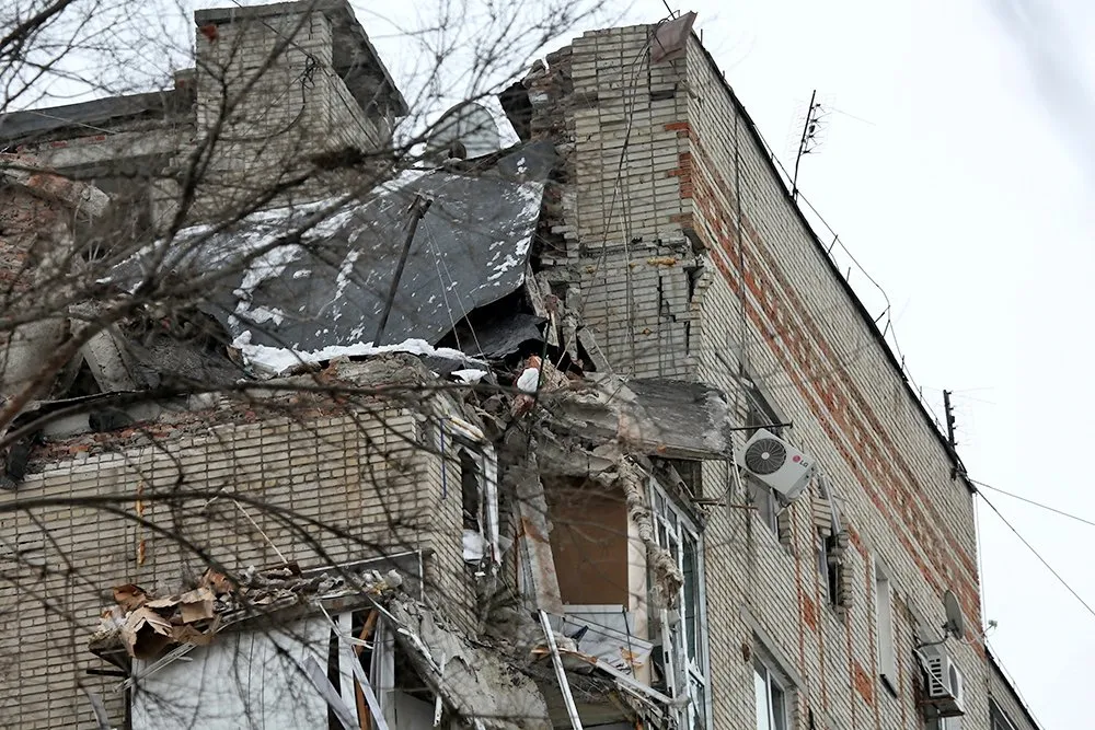 В СК подтвердили "бытовую" версию причины взрыва газа в Шахтах