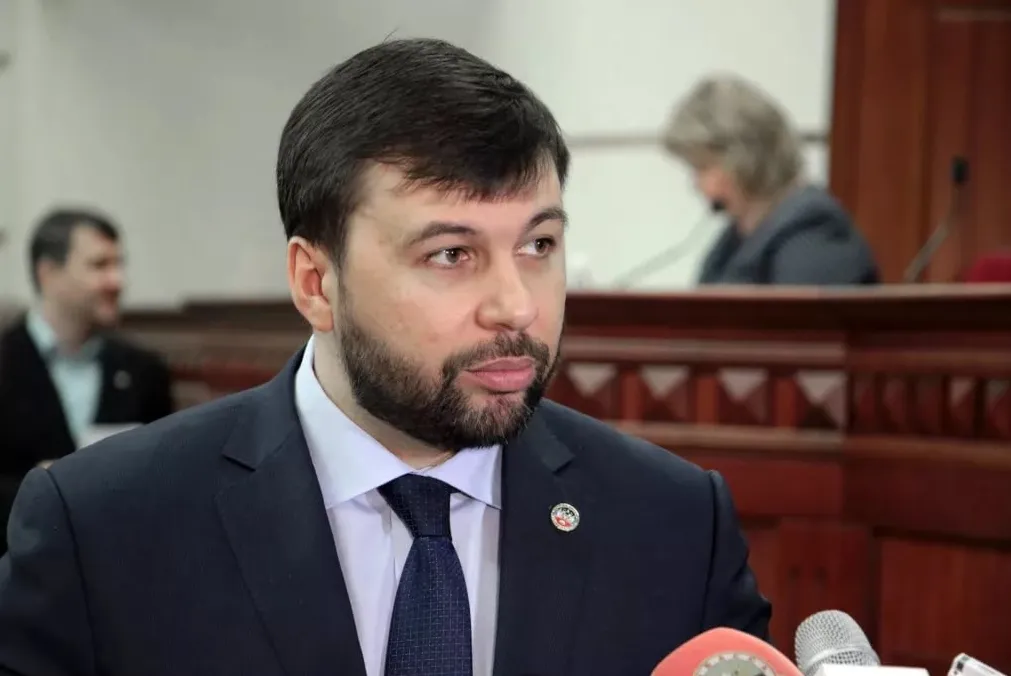 Глава ДНР пообещал восстановить Донецкий аэропорт