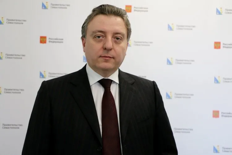 Информацию соцсетей про обыски во власти Севастополя связали с местью руководителя ГКУ