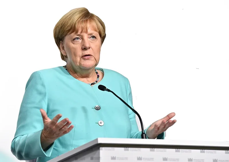 Меркель хочет отправить своих людей в Керченский пролив