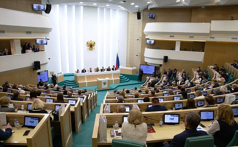 С законом о культуре в России определятся к марту