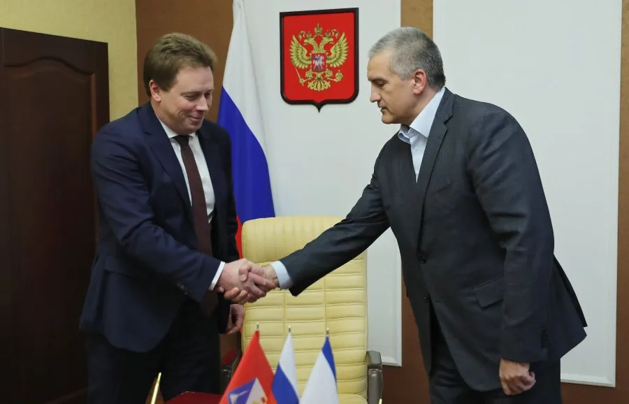 Овсянников договорился с Крымом о границах Севастополя