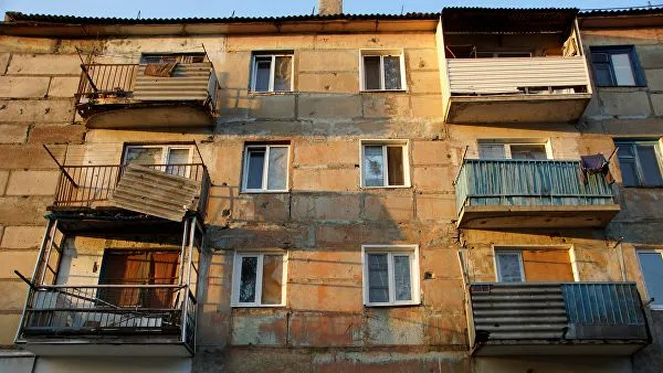 ОБСЕ зафиксировала следы обстрела жилого района в ЛНР