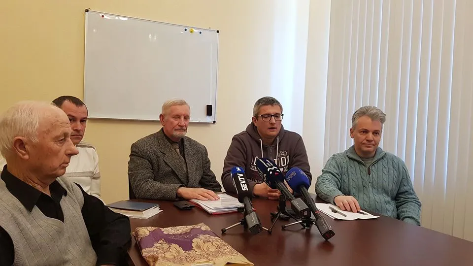 Севастопольцы потребовали референдум о недоверии губернатору
